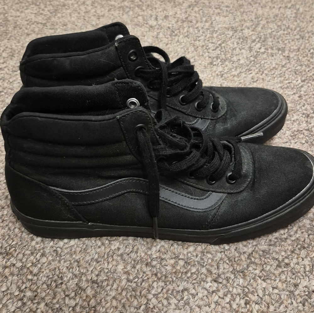 Vans Off The Wall Women's Black High-Top Sneakers Size 8.5
